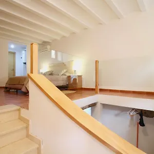 Duplex En Planta Baja Junto A La Catedral , Tarragona Spagna