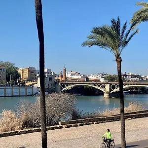 Fam Sevillian Townhouse Holiday home Seville